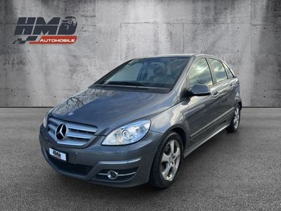 Mercedes B200