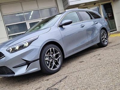Silber Gebraucht 2025 Kia Ceed Sportswagon GT-Line Kombi | CHF 30’850