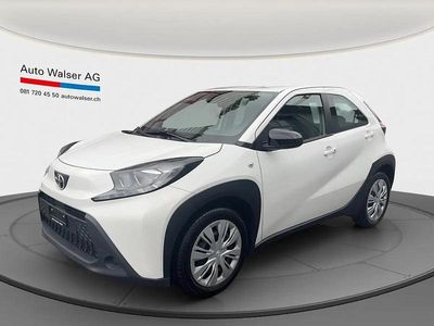 Gebraucht Toyota Aygo X Comfort 72 PS (52 kW) 2025 Weiss SUV