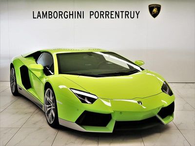 Grün Neu 2025 Lamborghini Aventador Coupé | CHF 498’500