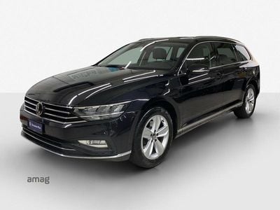 Deep black nacré Gebraucht 2023 VW Passat Elegance Kombi | CHF 29’900 (Fairer Preis)