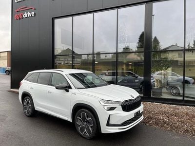 Weiss Neu 2025 Skoda Kodiaq SportLine SUV | CHF 55’900 (Superpreis)