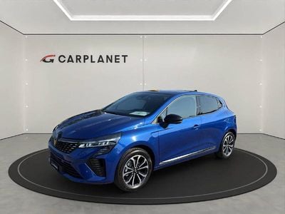 Blau Neu 2025 Renault Clio V Techno Limousine | CHF 28’450 (Teuer)