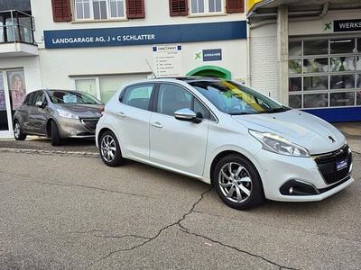 Gebraucht 2015 Peugeot 208 Allure Kleinwagen | CHF 10’800 (Etwas zu teuer)