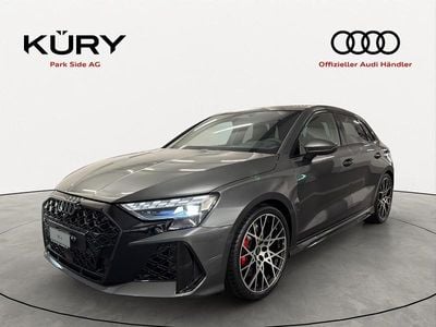 Grau Neu 2025 Audi RS3 Ambiente Limousine | CHF 88’900