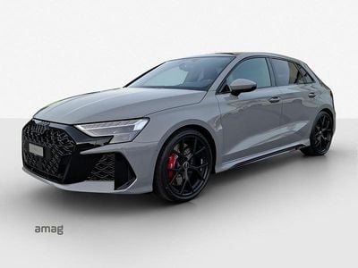 Neu 2025 Audi RS3 Sportback Ambiente Kleinwagen | CHF 92’630 (Etwas zu teuer)