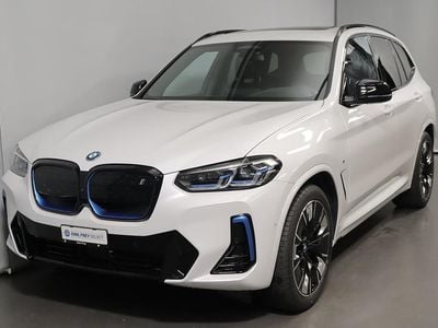 Weiss Gebraucht 2024 BMW iX3 Impressive SUV | CHF 45’900 (Fairer Preis)