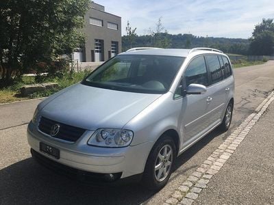 Gebraucht 2006 VW Touran Trendline Van / Kleinbus | CHF 4’299 (Teuer)