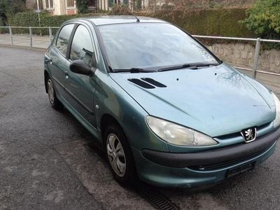 Gebraucht 2000 Peugeot 206 | CHF 1’650