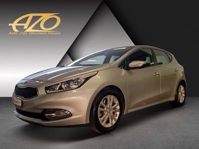 gebraucht Kia Ceed 1.6 GDi Trend DCT