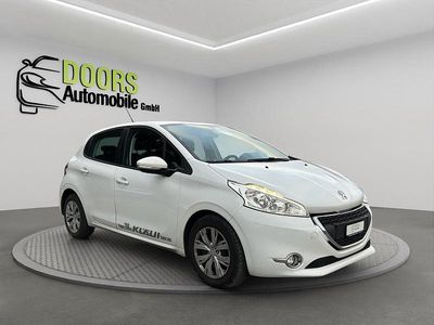 Gebraucht Peugeot 208 Active 82 PS (60 kW) 2012 Kleinwagen