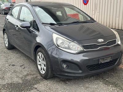 Gebraucht 2015 Kia Rio Style | CHF 3’900 (Superpreis)