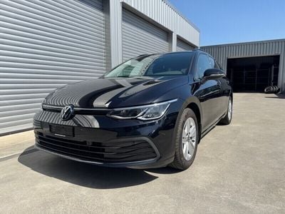 Gebraucht 2023 VW Golf VIII Life Kombi | CHF 28’900 (Teuer)