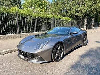 Grau Gebraucht 2012 Ferrari F12 Coupé | CHF 255’000