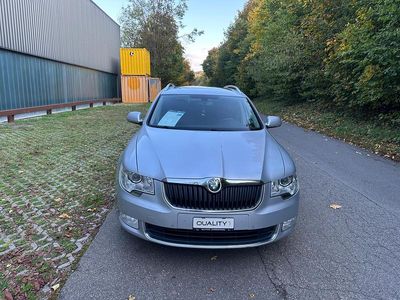 Gebraucht 2011 Skoda Superb Elegance Kombi | CHF 9’000 (Teuer)