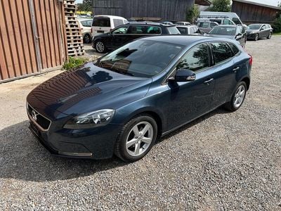 Gebraucht 2016 Volvo V40 Kinetic Kombi | CHF 8’300 (Fairer Preis)