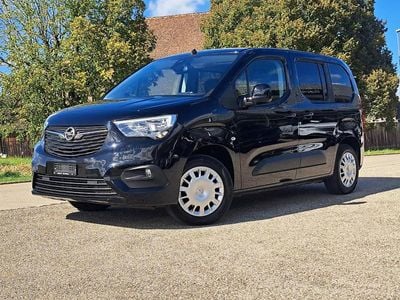 Schwarz Gebraucht 2022 Opel Combo Life Elegance Kombi | CHF 24’900 (Guter Preis)