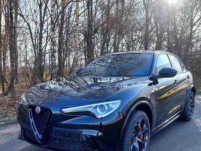 Gebraucht 2018 Alfa Romeo Stelvio Quadrifoglio SUV | CHF 46’900 (Etwas zu teuer)