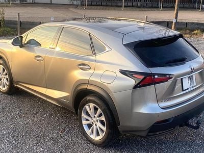 Gebraucht 2016 Lexus NX300h E-FOUR SUV | CHF 19’000 (Fairer Preis)