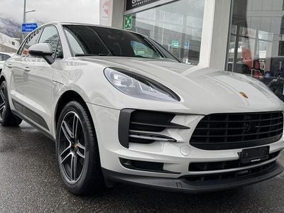 Grau Gebraucht 2021 Porsche Macan SUV | CHF 41’900 (Guter Preis)