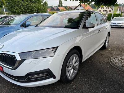 Gebraucht 2023 Skoda Octavia Style Kombi | CHF 34’500 (Teuer)