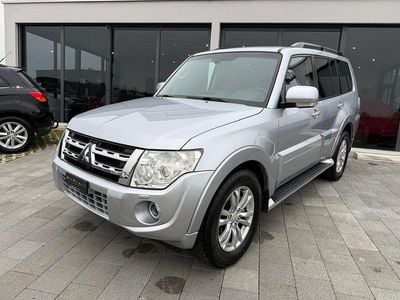 Grau Gebraucht 2012 Mitsubishi Pajero Instyle SUV | CHF 18’500 (Etwas zu teuer)