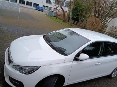 Gebraucht 2020 Peugeot 308 SW Allure Kombi | CHF 8’700 (Guter Preis)