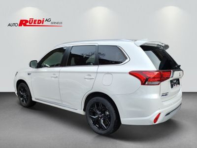 Mitsubishi Outlander P-HEV