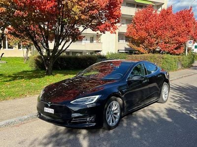 Gebraucht 2018 Tesla Model S Kleinwagen | CHF 27’000 (Guter Preis)