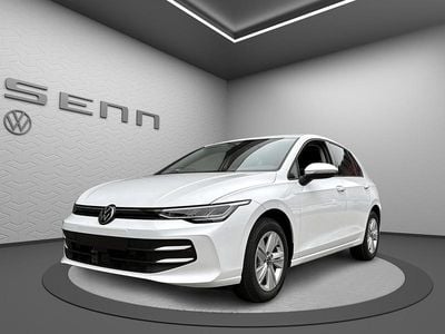 Neu VW Golf VIII Basis 114 PS (83 kW) 2025 Weiss Limousine