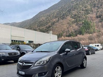 Gebraucht Opel Meriva Cosmo 140 PS (102 kW) 2016 Van / Kleinbus