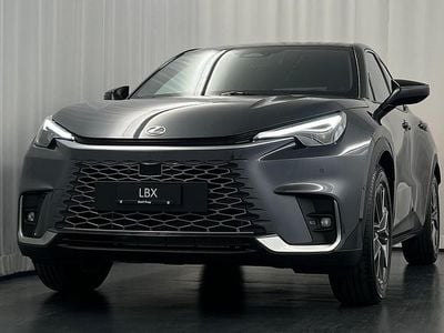 Grau Neu 2025 Lexus LBX SUV | CHF 53’350