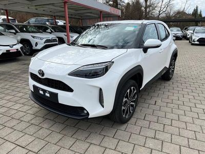 Weiss Gebraucht 2023 Toyota Yaris Cross Trend SUV | CHF 29’990