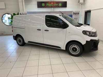 Weiss Gebraucht 2024 Opel Vivaro S Van | CHF 33’300 (Guter Preis)
