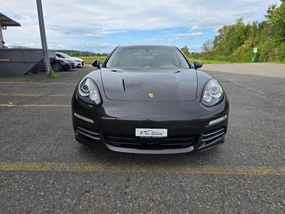 Porsche Panamera 4S