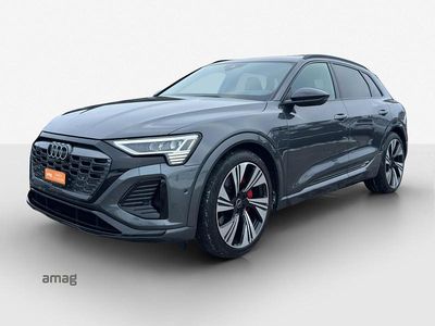 Daytonagrau perleffekt Gebraucht 2023 Audi Q8 e-tron Black Edition SUV | CHF 52’900 (Fairer Preis)