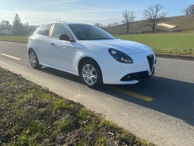 Gebraucht 2017 Alfa Romeo Giulietta Super Kleinwagen | CHF 9’900 (Guter Preis)