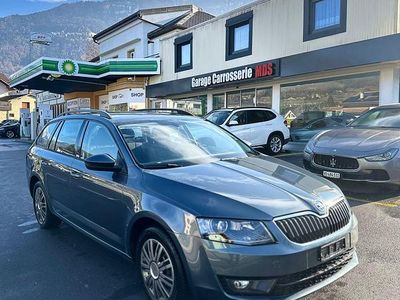 Gebraucht Skoda Octavia Ambition 184 PS (135 kW) 2016 Kombi