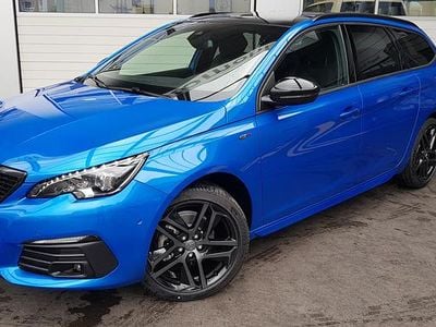 Blau Gebraucht 2021 Peugeot 308 SW GT Kombi | CHF 19’900 (Etwas zu teuer)