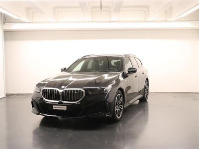 Schwarz Gebraucht 2024 BMW 520 Comfort Edition Kombi | CHF 51’900