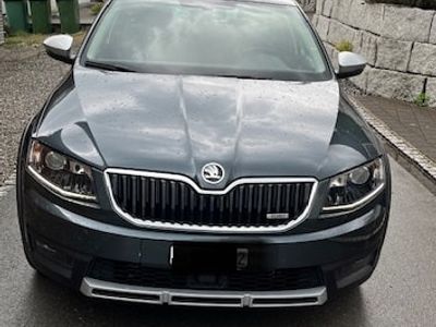Gebraucht 2016 Skoda Octavia Scout 4x4 Kombi | CHF 16’000 (Etwas zu teuer)