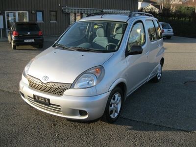 Toyota Yaris Verso