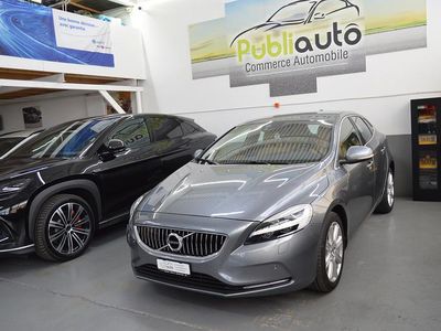 Gebraucht Volvo V40 Inscription 122 PS (89 kW) 2016