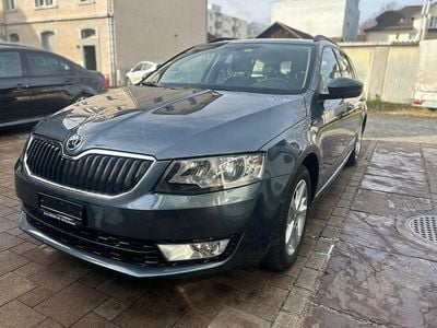 Gebraucht 2015 Skoda Octavia Style Kombi | CHF 10’900 (Fairer Preis)