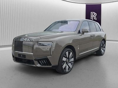 Gebraucht Rolls Royce Cullinan 571 PS (419 kW) 2024 Beige SUV