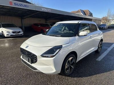 Gebraucht Suzuki Swift 82 PS (60 kW) 2024 Weiss Kleinwagen