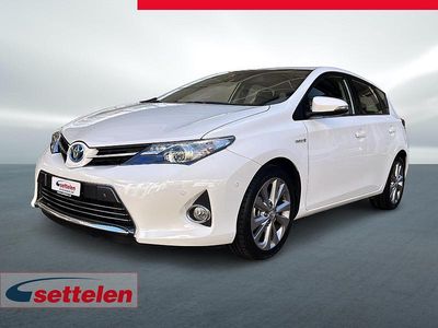 Gebraucht Toyota Auris Hybrid Sol 136 PS (100 kW) 2013 Weiss Limousine