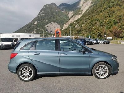 Gebraucht Mercedes B250 211 PS (155 kW) 2012 Van / Kleinbus