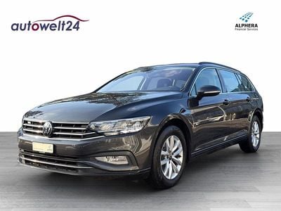 Grau Gebraucht 2022 VW Passat Business Kombi | CHF 16’900 (Superpreis)