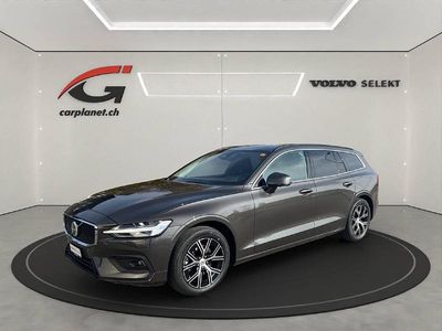 Grau Gebraucht 2024 Volvo V60 Core Kombi | CHF 41’700 (Teuer)